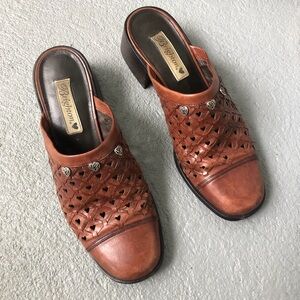 Brighton made in Brazil Brown heart cutout mules loafers with silver studs